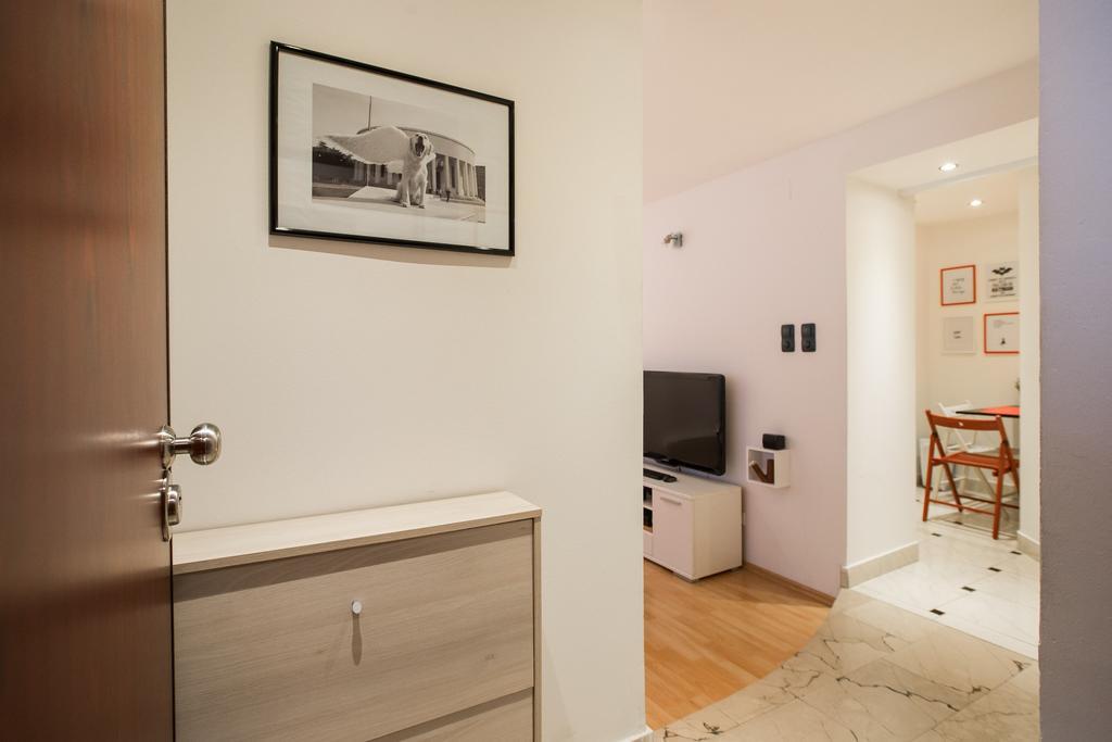 Eazzynight Center Apartment *